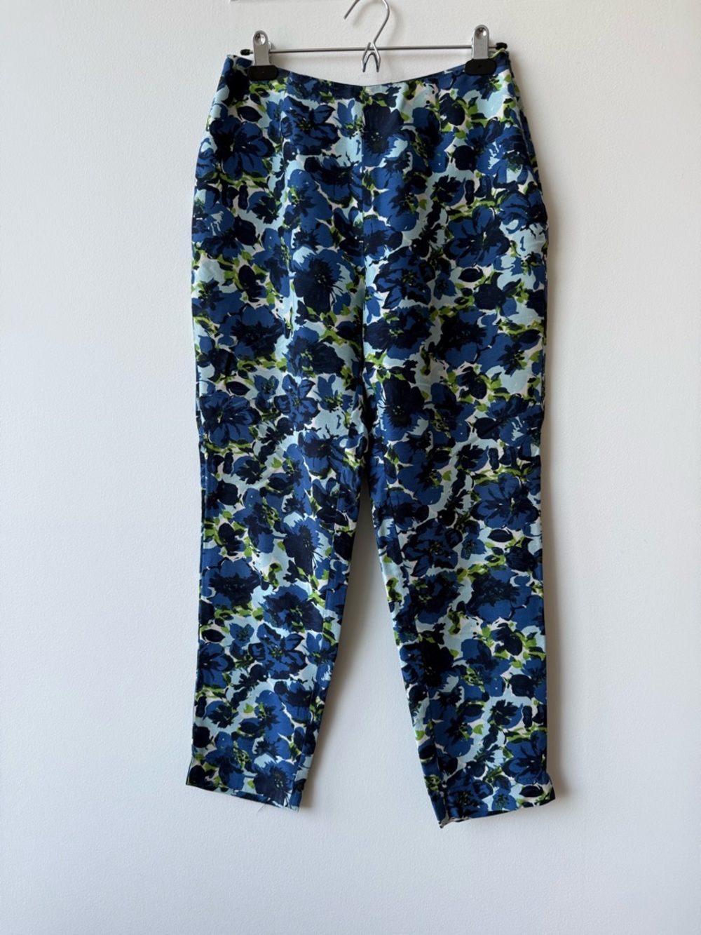 Vintage 1990s high waisted floral capri pants